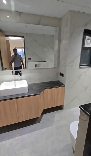 Bathroom in 3 BHK Apartment at M3M Atrium, Sector 57 – for Rent