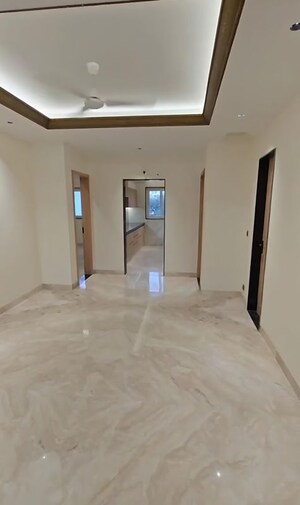 Building Lobby in 3 BHK Apartment at M3M Atrium, Sector 57 – for Rent