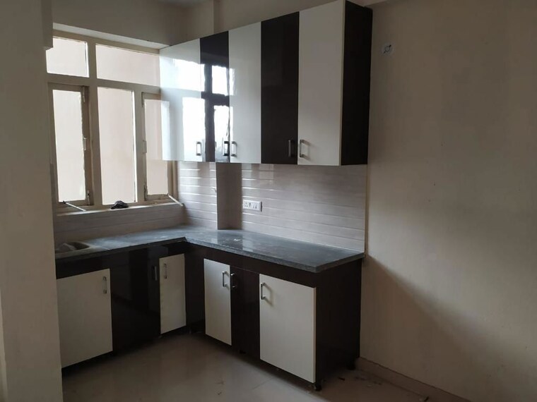 Kitchen, auric-city-homes 3 Bedroom 645 Sq.Ft. Apartment In Sector 82 Faridabad 9952437