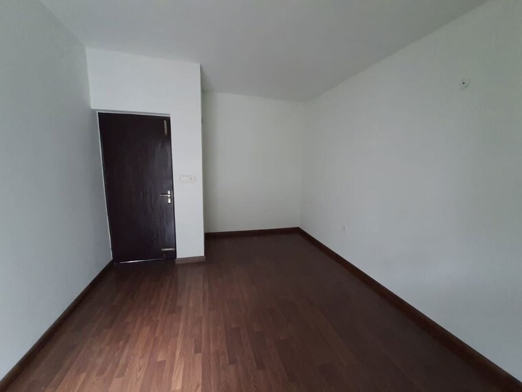 Room, bptp-park-81 3 Bedroom 180 Sq.Yd. Builder Floor In Sector 81 Faridabad 9952343