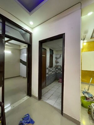 Room in 3 BHK Builder Floor at Vasundhara Sector 3 – for Sale