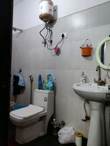 Bathroom in 3 BHK Builder Floor at Vasundhara Sector 3 – for Sale