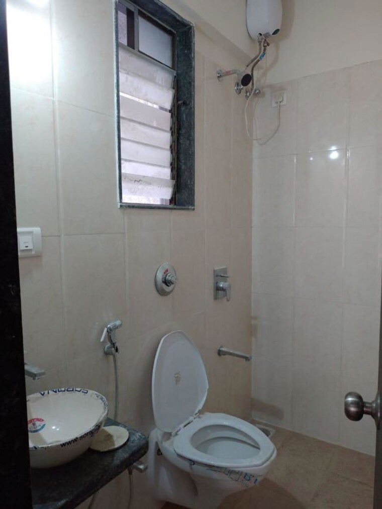 Bathroom, gulmohar-chs-goregaon 1 Bedroom 600 Sq.Ft. Apartment In Goregaon West Mumbai 9952590
