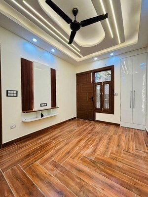 Bedroom in 4 BHK Builder Floor at Uttam Nagar – for Sale