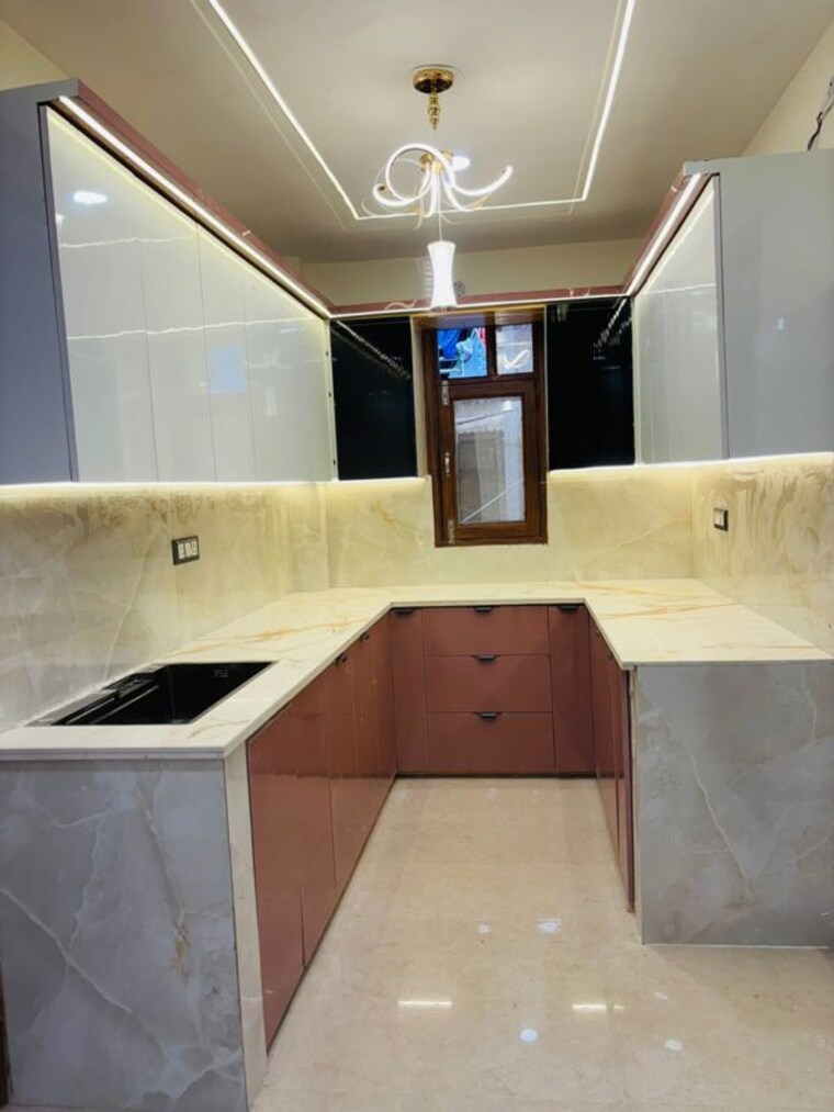 Kitchen, uttam nagar 4 Bedroom 120 Sq.Yd. Builder Floor In Uttam Nagar Delhi 9952642