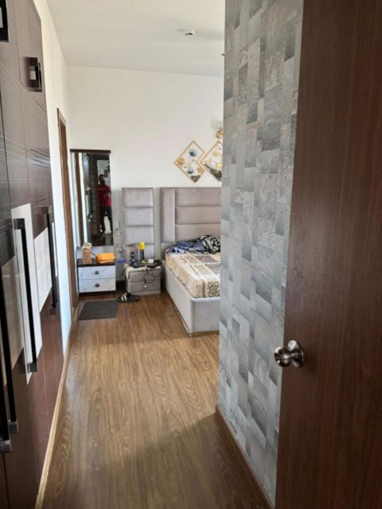 Room, amrapali-golf-homes 2 Bedroom 835 Sq.Ft. Apartment In Sector 4 Greater Noida Greater Noida 9952660