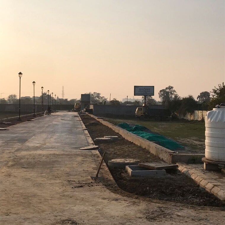 Other, sector 97  150 Sq.Yd. Plot In Sector 97 Faridabad 9952694