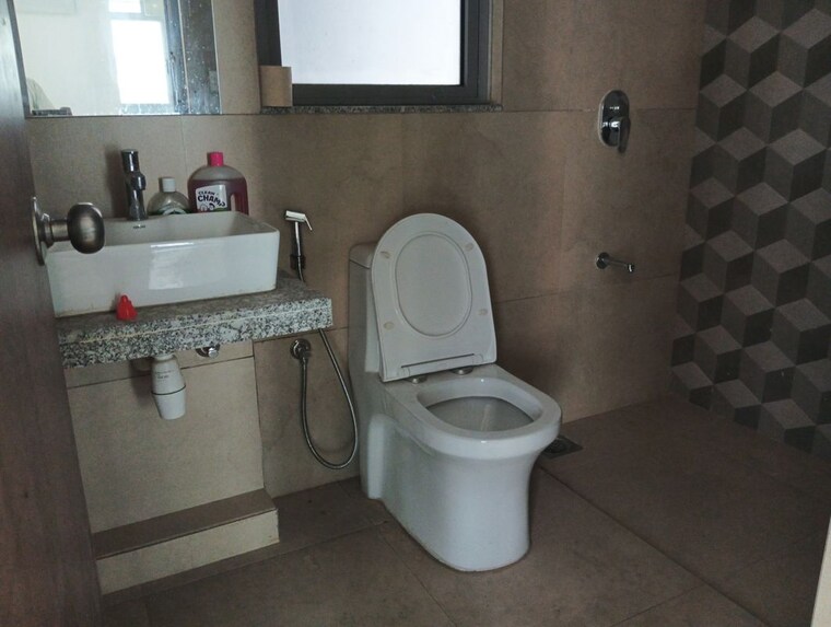 Master Bedroom, kalpataru-immensa 2 Bedroom 637 Sq.Ft. Apartment In Kolshet Road Thane 9952711