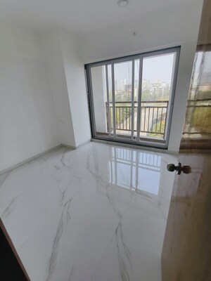 Room in 1 BHK Apartment at Viraj Heights, Kopri – for Sale