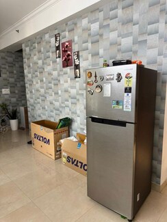 2 BHK + Extra Room Apartment For Sale in Amrapali Golf Homes