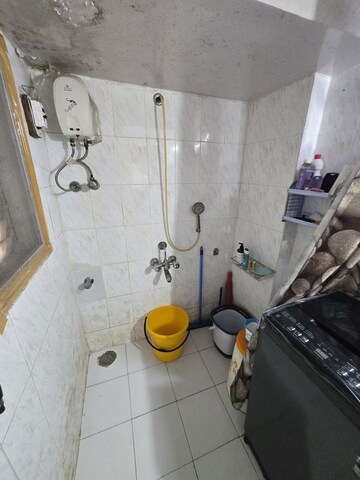 Master Bedroom in 1 BHK Apartment at Atlanta CHS, Malad West – for Rent