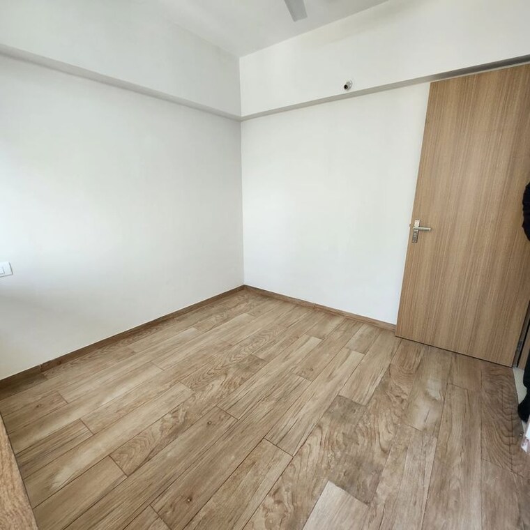 Room, prithvi-proximus 1.5 Bedroom 580 Sq.Ft. Apartment In Hadapsar Pune 9952884