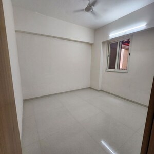 Room in 1.5 BHK Apartment at Prithvi Proximus, Hadapsar – for Rent