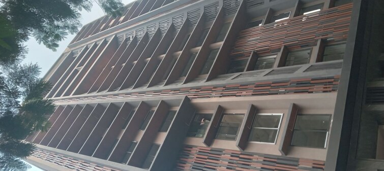 Cover Image, santacruz west 4 Bedroom 1900 Sq.Ft. Apartment In Santacruz West Mumbai 9952893