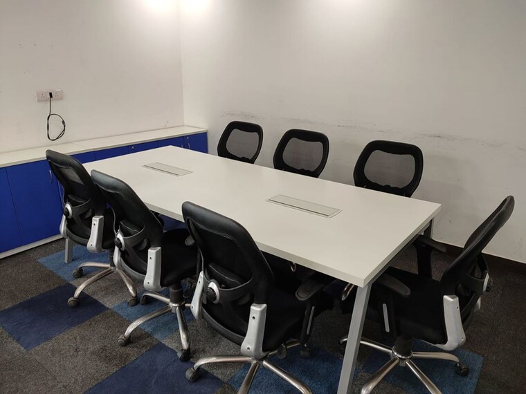 Team Area, sector 65 Commercial Office Space 2200 Sq.Ft. In Sector 65 Gurgaon 9952931