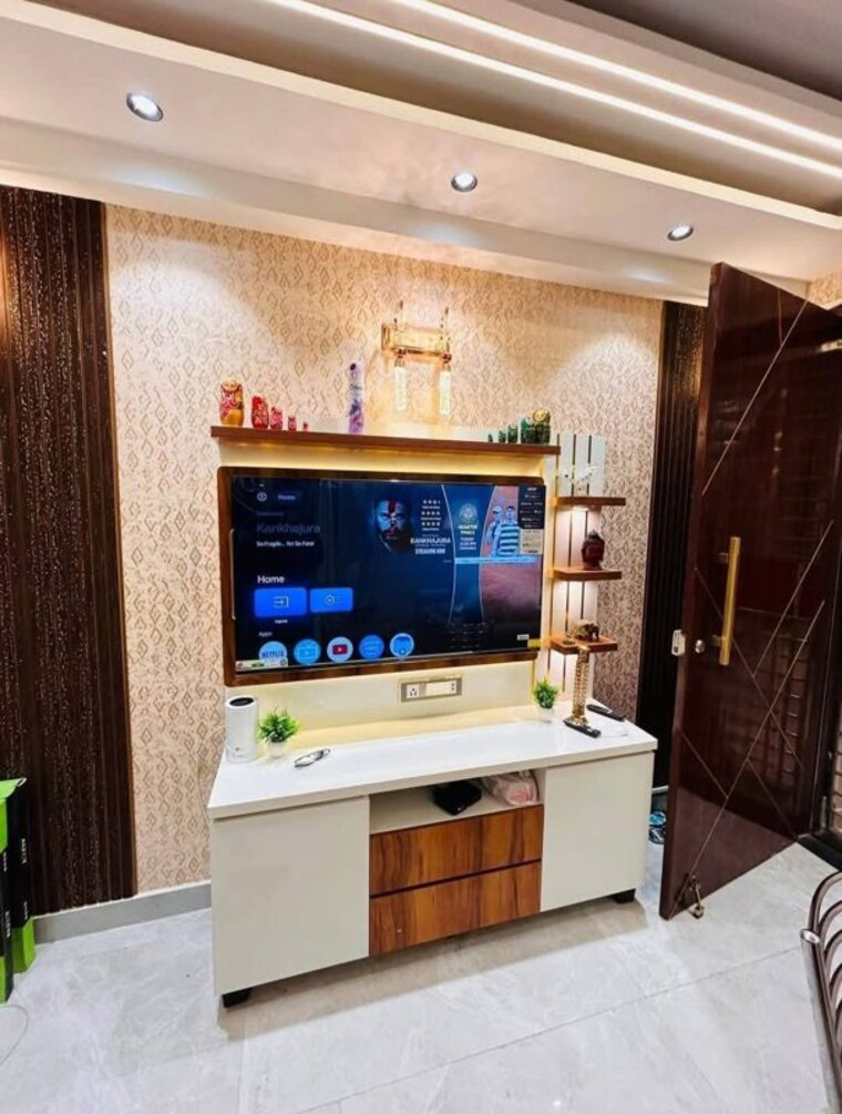 undefined, saket 2 Bedroom 1000 Sq.Ft. Builder Floor In Saket Delhi 9952935