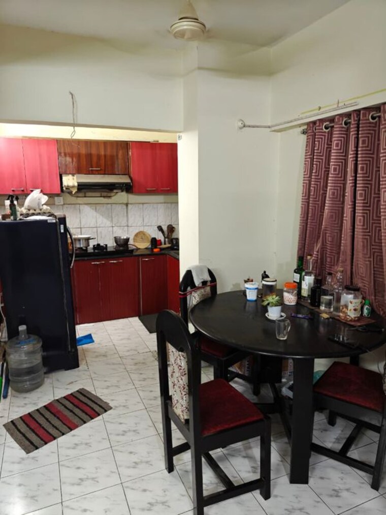 Team Area, radha kunj 2 Bedroom 820 Sq.Ft. Builder Floor In Radha Kunj Ghaziabad 9952879