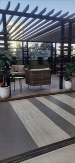 4 BHK + Servant Room 2100 Sq.Ft. Apartment in Bandra West