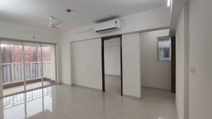 2 BHK Apartment For Rent in Lodha Amara, Kolshet Road