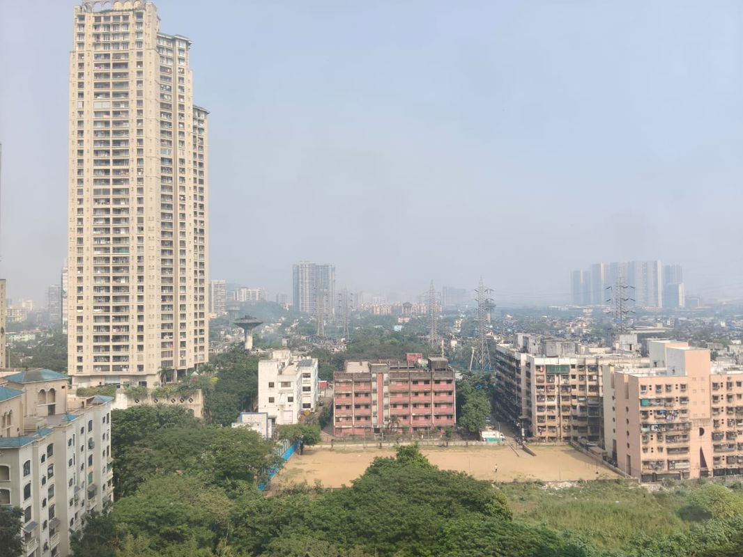 3 BHK + Extra Room,Store Room 1750 Sq.Ft. Apartment in Dosti Ambrosia