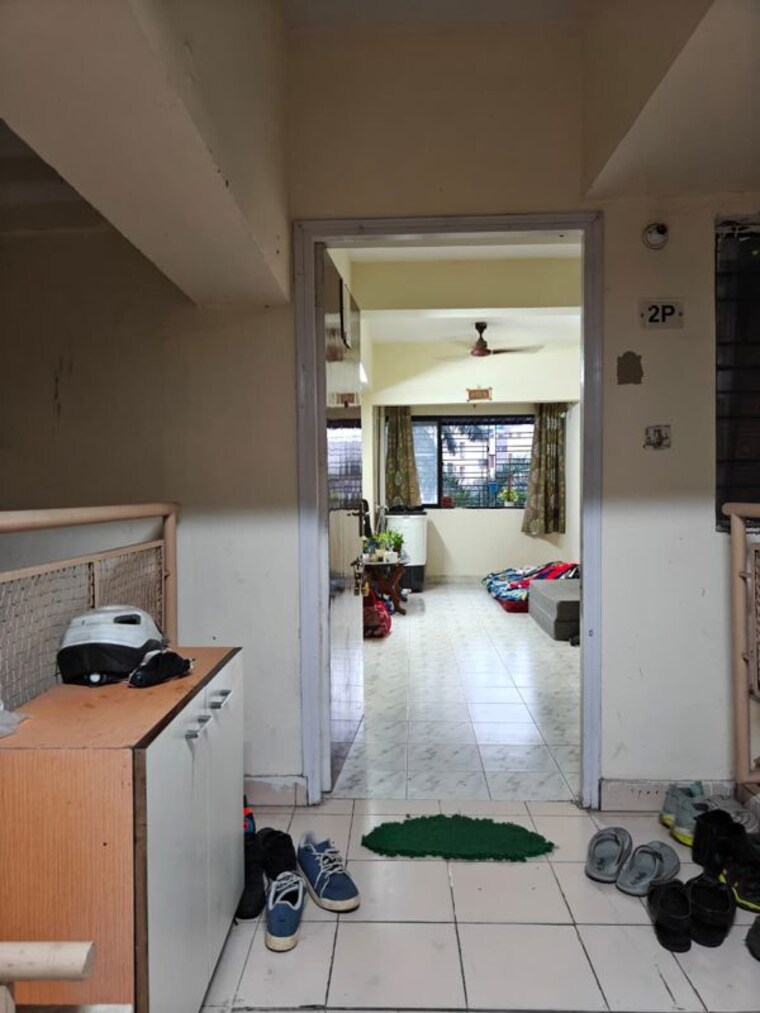 Living Room, radha kunj 2 Bedroom 820 Sq.Ft. Builder Floor In Radha Kunj Ghaziabad 9953064