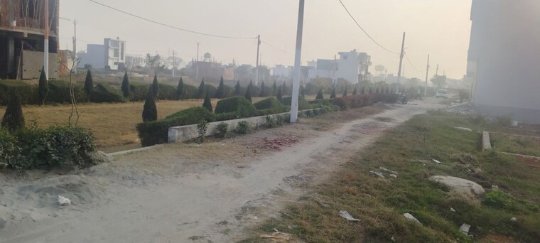 undefined, ganga ngr  128 Sq.Yd. Plot In Ganga Ngr Meerut 9953208