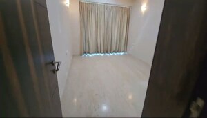 Room in 2 BHK Apartment at Raheja Atlantis, Lower Parel – for Sale