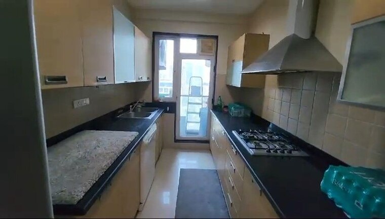 Kitchen, raheja-atlantis-mumbai 2 Bedroom 1185 Sq.Ft. Apartment In Lower Parel Mumbai 9953156