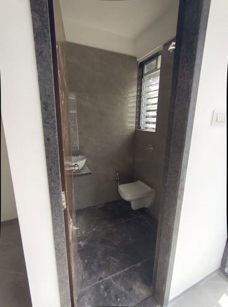 Bathroom, sector 46 3 Bedroom 1420 Sq.Ft. Builder Floor In Sector 46 Noida 9953376