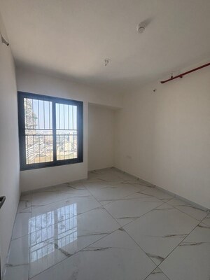 Room in 2 BHK Apartment at Kohinoor Sapphire, Tathawade – for Rent