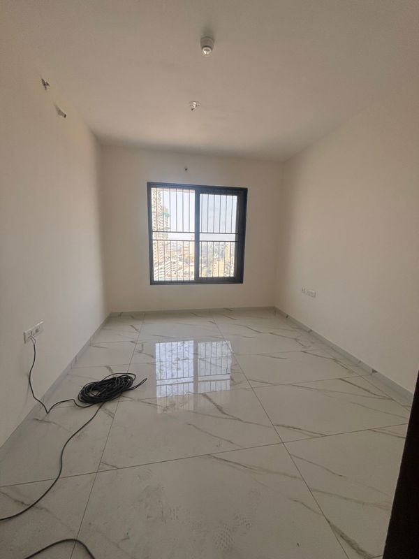 2 BHK + Extra Room Apartment For Rent in Kohinoor Sapphire