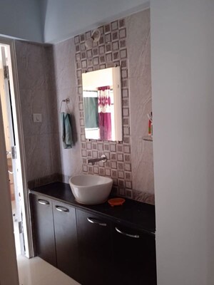 Furnished Amenities in 2 BHK Apartment at Shree Vrushti, Ghodbunder Road – for Rent