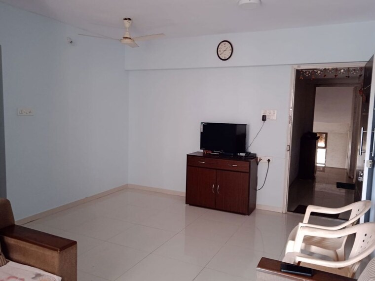 Living Room, shree-vrushti 2 Bedroom 700 Sq.Ft. Apartment In Ghodbunder Road Thane 9953520
