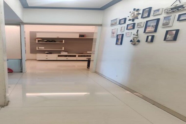  Parking, mayfair-housing-hillcrest 2 Bedroom 700 Sq.Ft. Apartment In Vikhroli West Mumbai 9953452