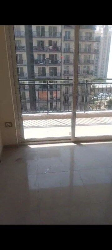 3 BHK Apartment For Rent in ROF Aalayas, Sector 102