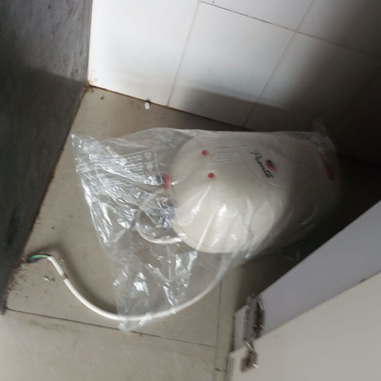 Bathroom, acme-ozone 3 Bedroom 1350 Sq.Ft. Apartment In Manpada Thane 9953652