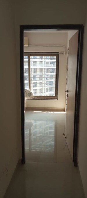 Room in 3 BHK Apartment at Acme Ozone, Manpada – for Rent