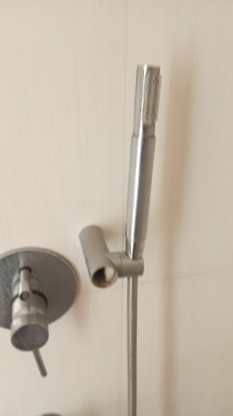 Bathroom, acme-ozone 3 Bedroom 1350 Sq.Ft. Apartment In Manpada Thane 9953652
