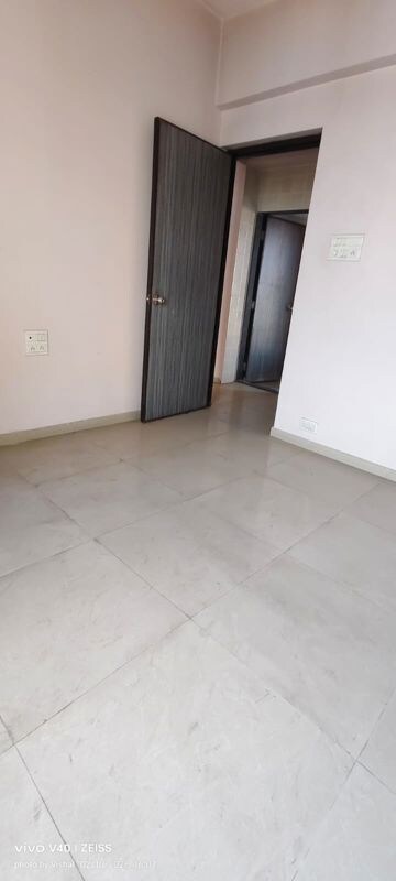 Bedroom in 2 BHK Apartment at Coral Heights, Kavesar – for Rent