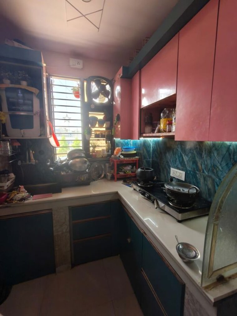 Kitchen, uttam nagar 3 Bedroom 85 Sq.Yd. Builder Floor In Uttam Nagar Delhi 9953808