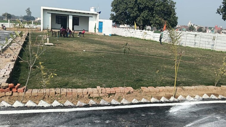 undefined, badalpur  193 Sq.Mt. Plot In Badalpur Greater Noida 9953378