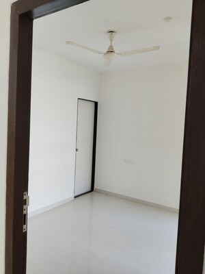 Room in 1 BHK Apartment at Chandak Nishchay Wing B, Borivali East – for Rent