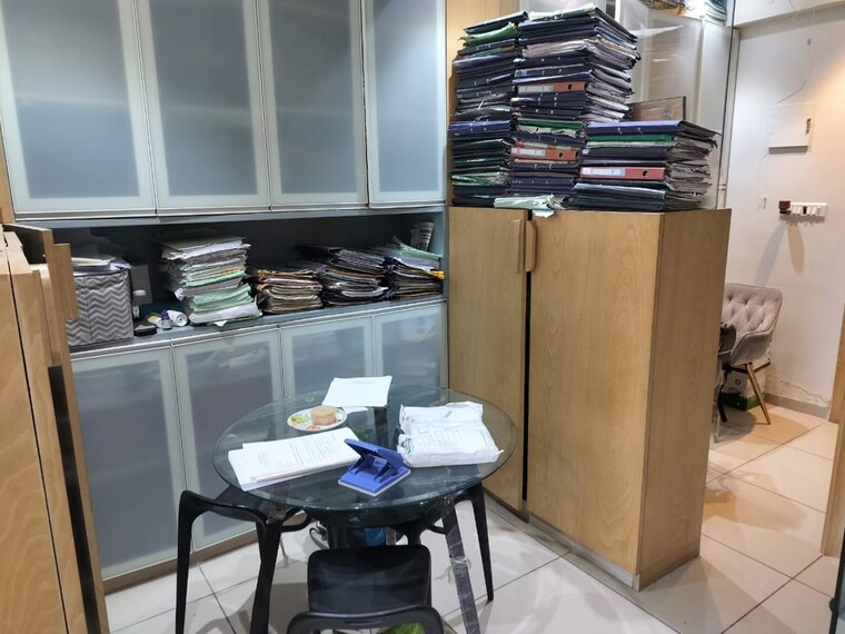 Team Area, science city Commercial Office Space 707 Sq.Ft. In Science City Ahmedabad 9953850