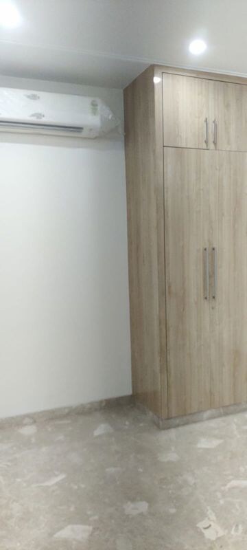 Room in 4 BHK Builder Floor at Greater Kailash ii – for Sale