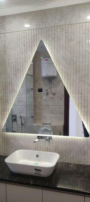 Furnished Amenities in 4 BHK Builder Floor at Greater Kailash ii – for Sale