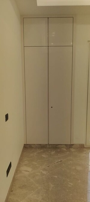 Building Lobby in 4 BHK Builder Floor at Greater Kailash ii – for Sale