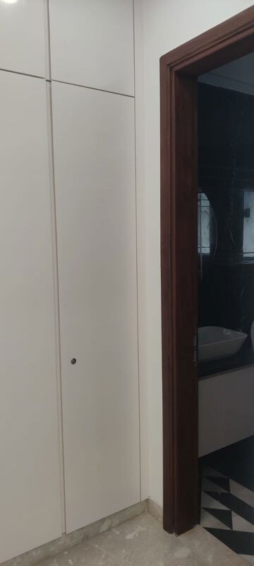 Building Lobby in 4 BHK Builder Floor at Greater Kailash ii – for Sale