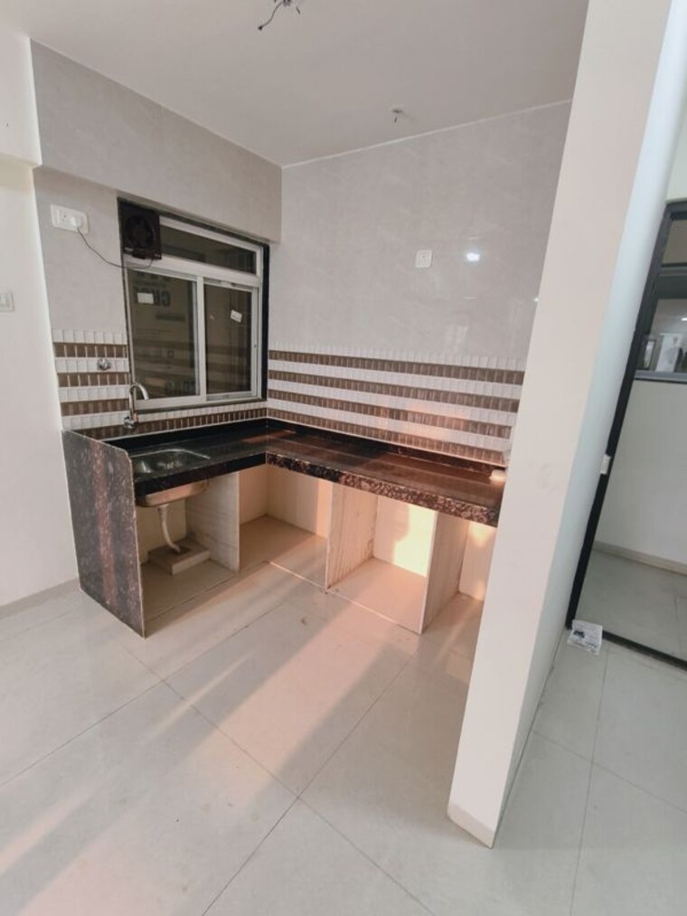 Kitchen, kapur bawdi 2 Bedroom 620 Sq.Ft. Apartment In Kapur Bawdi Thane 9953891
