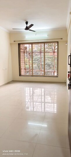 2 BHK Apartment For Rent in VR Bhoomi Acres F Wing