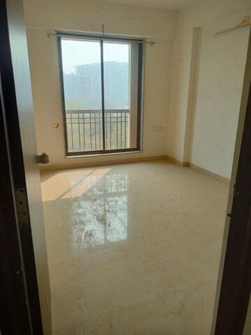 Room in 3 BHK Apartment at Shela – for Rent